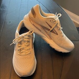 Brooks Cream and Brown Athletic Shoes